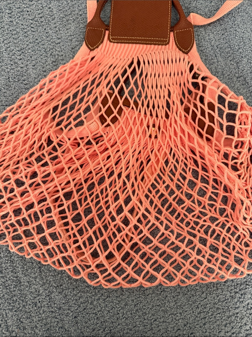 Longchamp Peach Mesh Net Tote with Brown Leather Flap - Picture 5 of 6